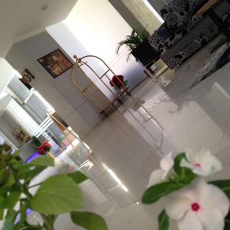Riviera Apartments Kuwait City ภายนอก รูปภาพ