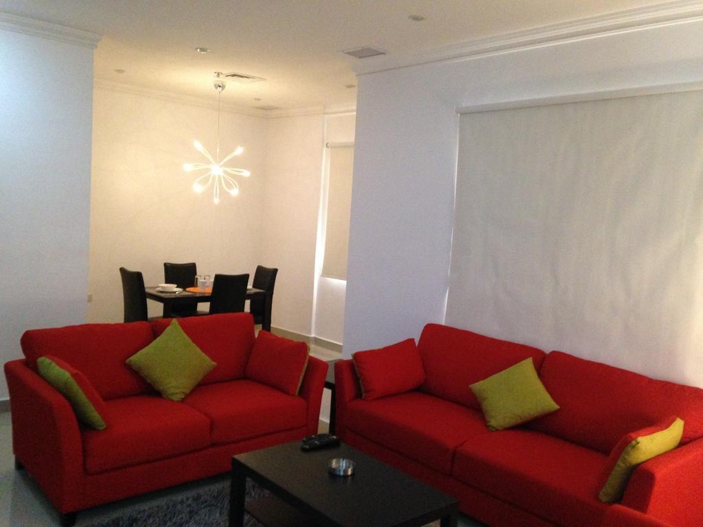 Riviera Apartments Kuwait City ภายนอก รูปภาพ