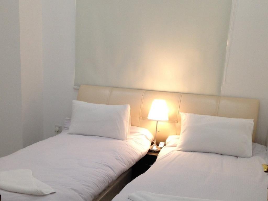 Riviera Apartments Kuwait City ภายนอก รูปภาพ
