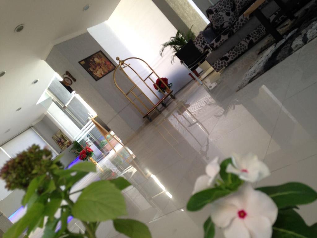 Riviera Apartments Kuwait City ภายนอก รูปภาพ